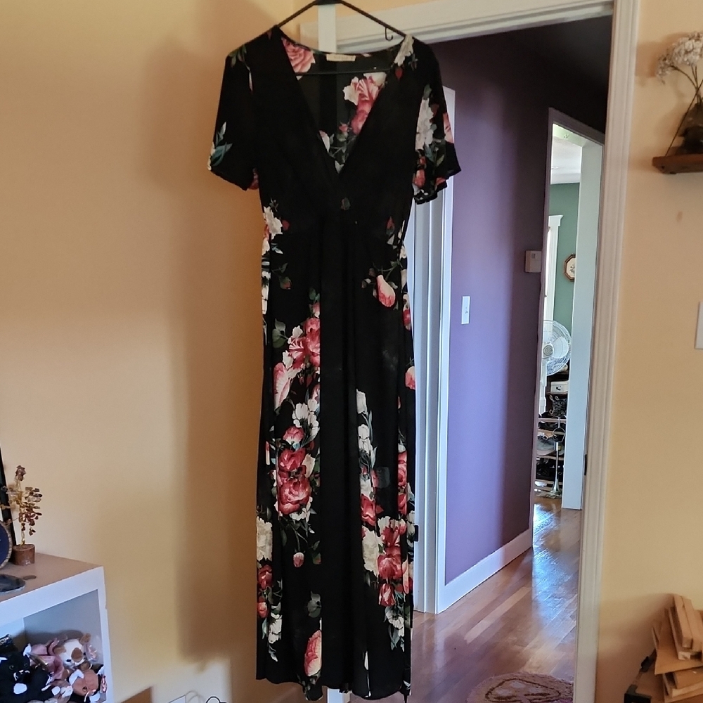 ILLA ILLA Black Maxi Dress with Floral Design